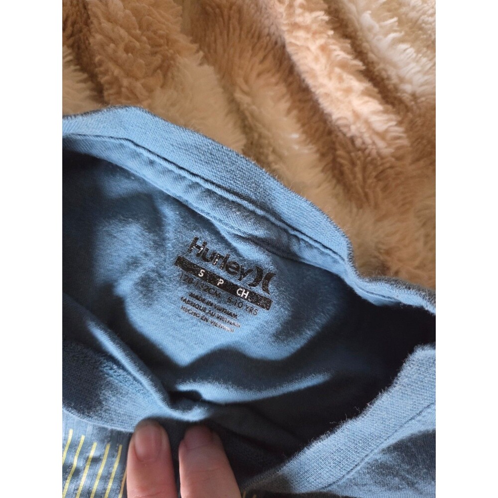 Hurley Tee - Picture 2 of 2